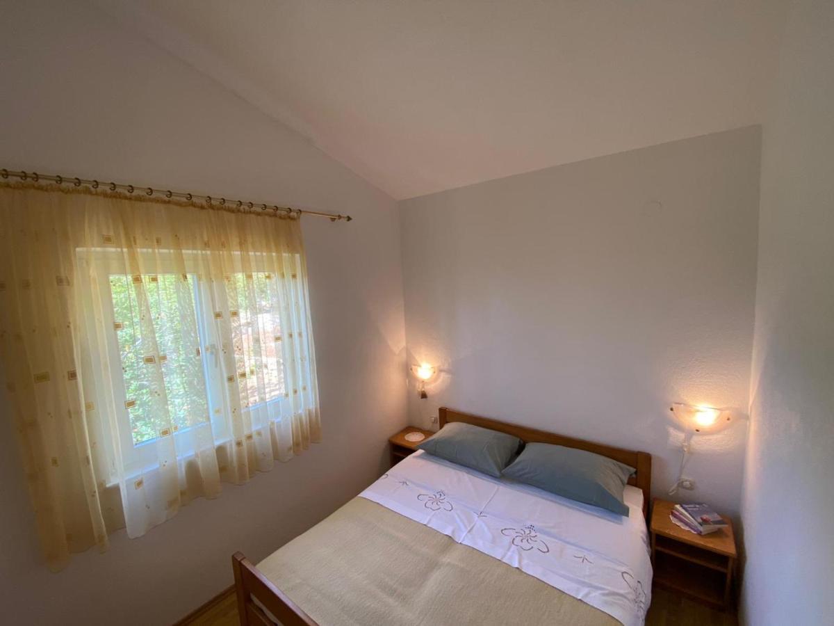 The Ana Apartments Komiza Ngoại thất bức ảnh