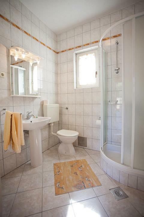 The Ana Apartments Komiza Ngoại thất bức ảnh
